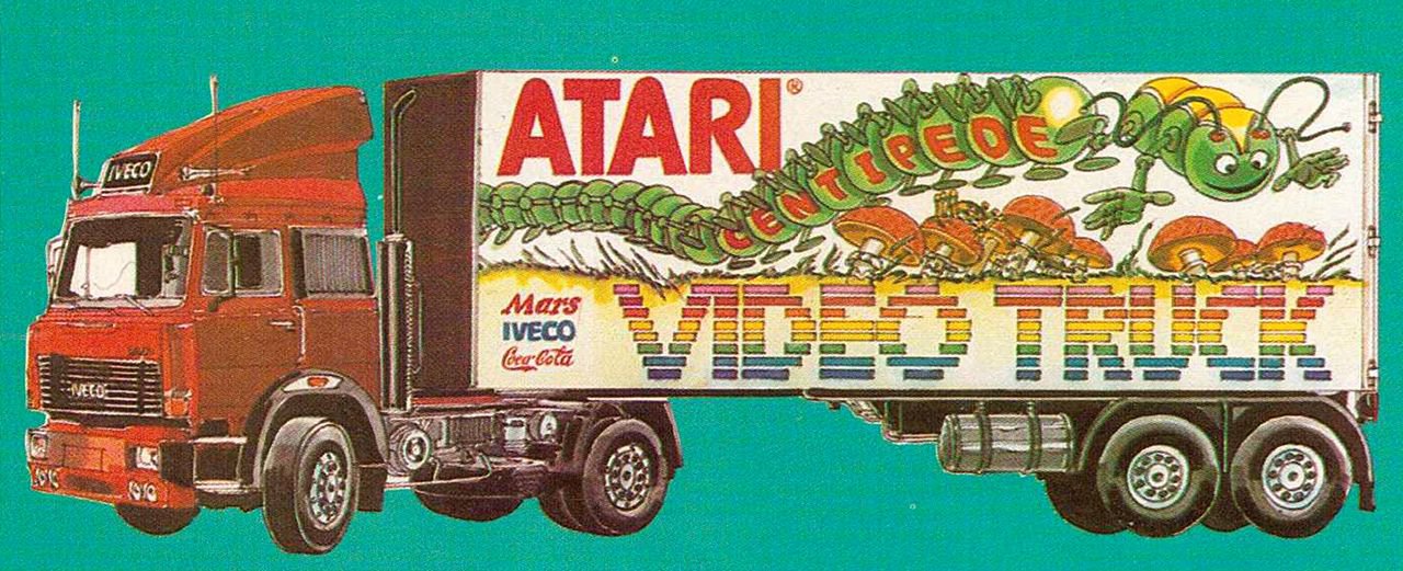 Der bunte Atari Video-Truck zog schnell die Blicke auf sich. (Bild: Atari)