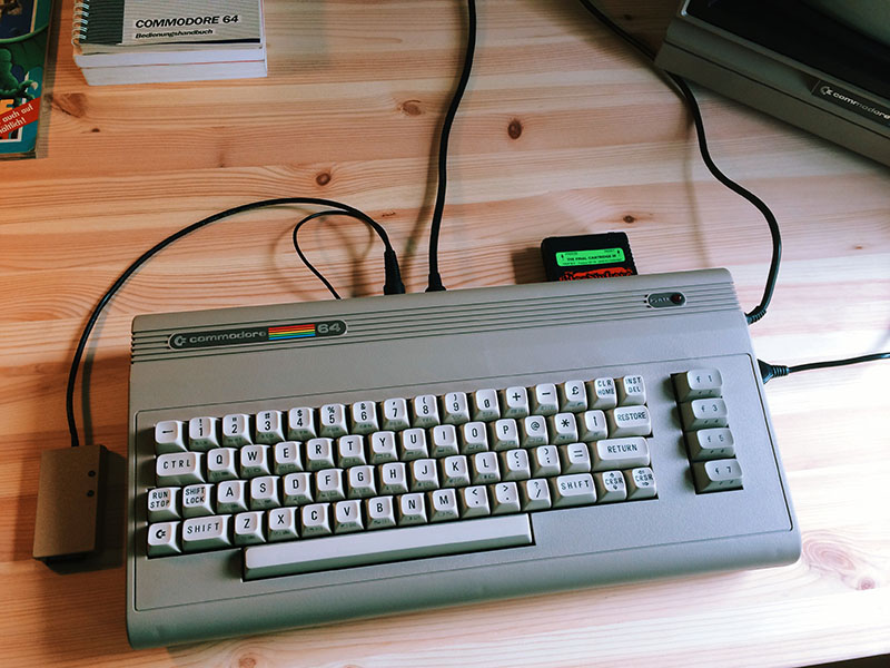 C64 mit Final Cartridge III im Erweiterungsport. (Bild: Stefan Vogt)