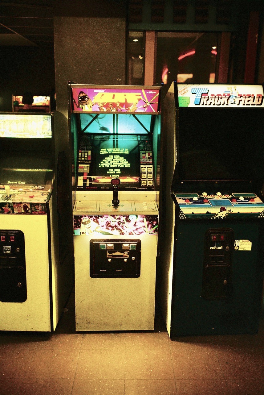 Gorf und Track & Field zwei Legenden aus der "Golden age of arcade video games". (Bild: André Eymann)