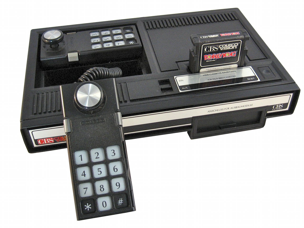 Die ColecoVision-Konsole wurde 1983 zusammen mit dem Spielhallenhit Donkey Kong verkauft. (Bild: Torsten Othmer)