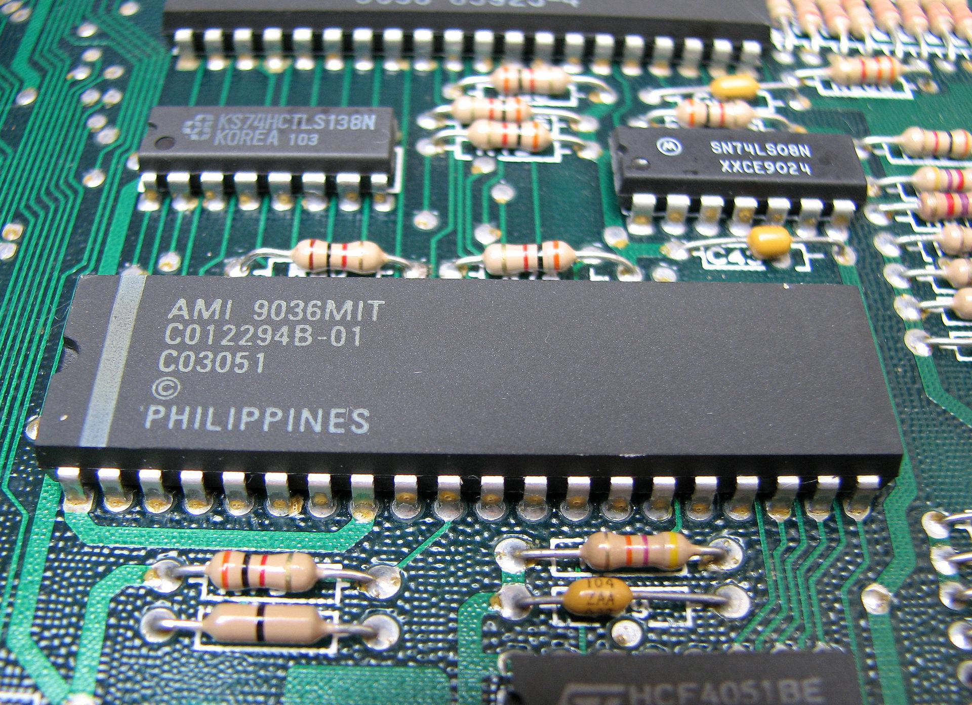 Atari POKEY (1979) - Quelle: Wikipedia, CC-BY-SA-3.0