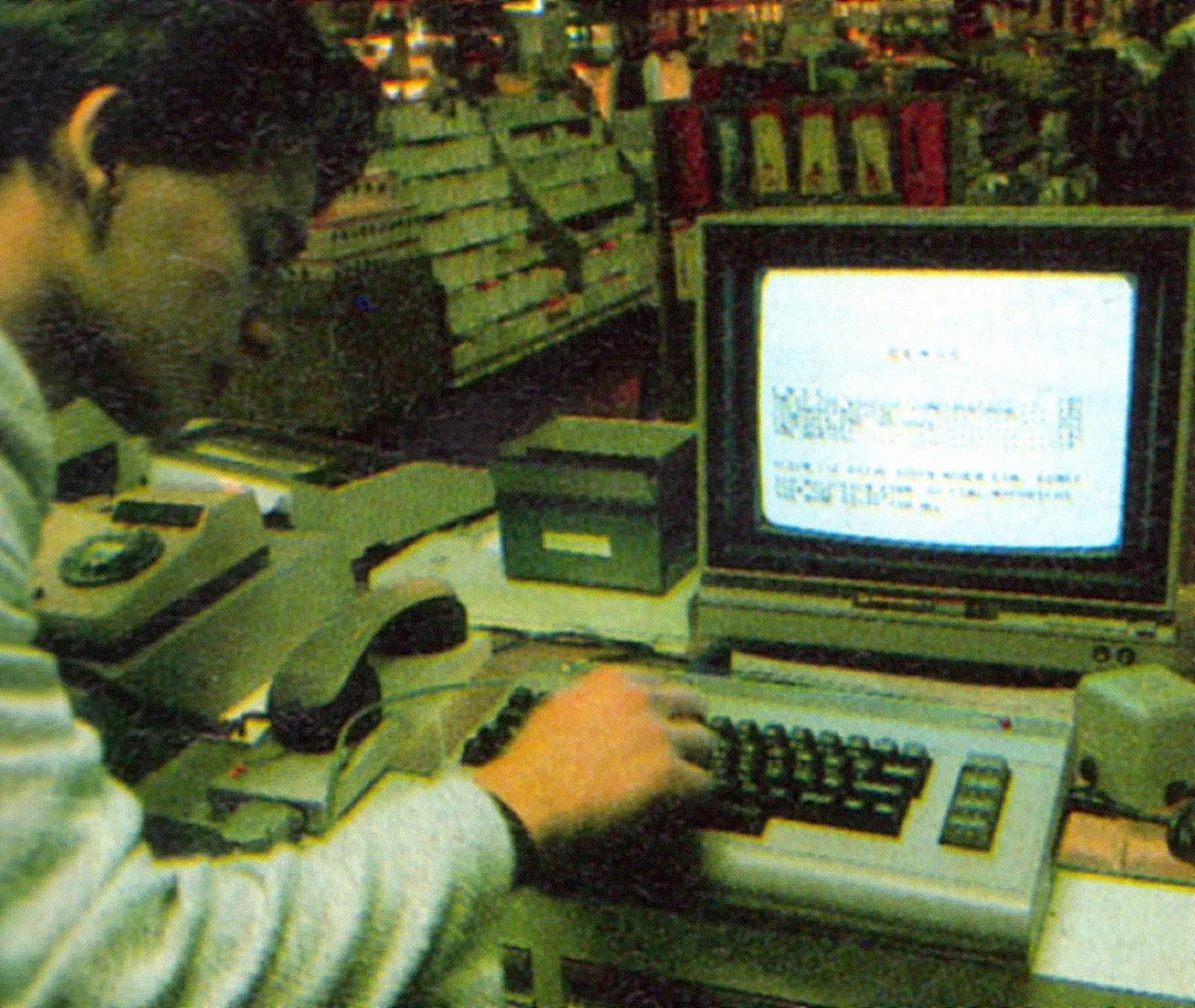 BASIC tippen auf dem C64. (Quelle: Markt & Technik Verlag, Zeitschrift „Happy Computer“, Ausgabe 7/1984, Seite 9.)